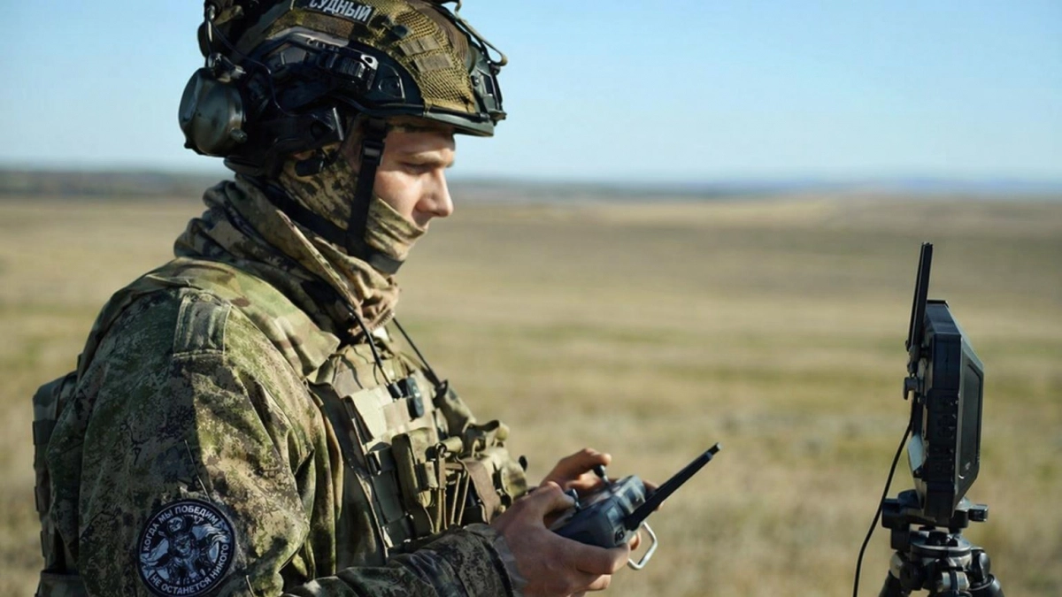 Молодежь Саратовской области выбирает службу в войсках беспилотных систем с льготами