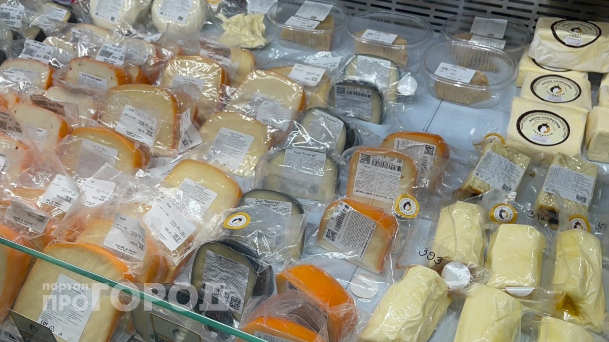 Хватит переплачивать за химию: простой тест в магазине поможет распознать настоящий сыр за пять секунд