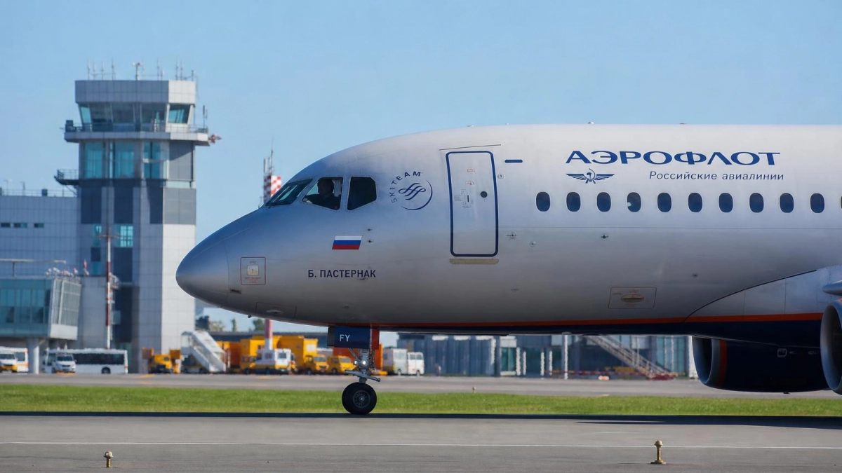 Росавиация сообщила о снятии ограничений на полеты в аэропортах Саратова и Пензы