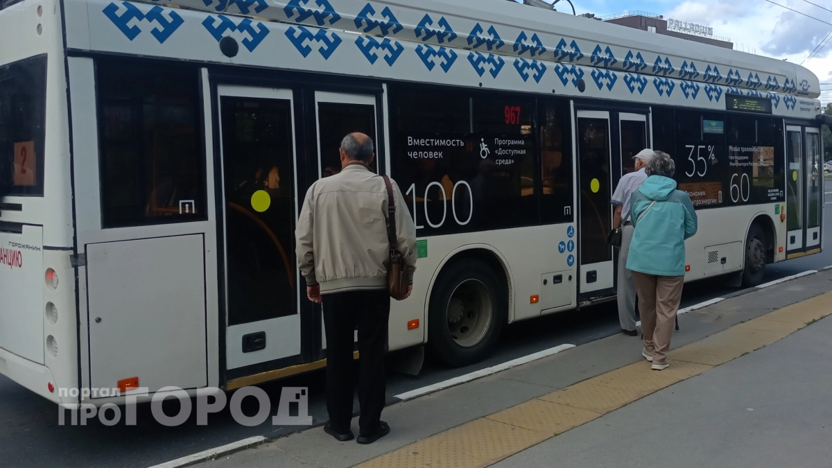 Забудьте про дорогие лекарства: один простой продукт поможет очистить сосуды от бляшек после сорока лет