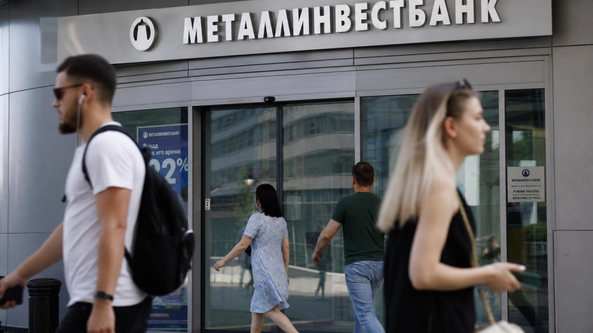 ЕС ввел санкции против двух банков Саратова с заморозкой активов