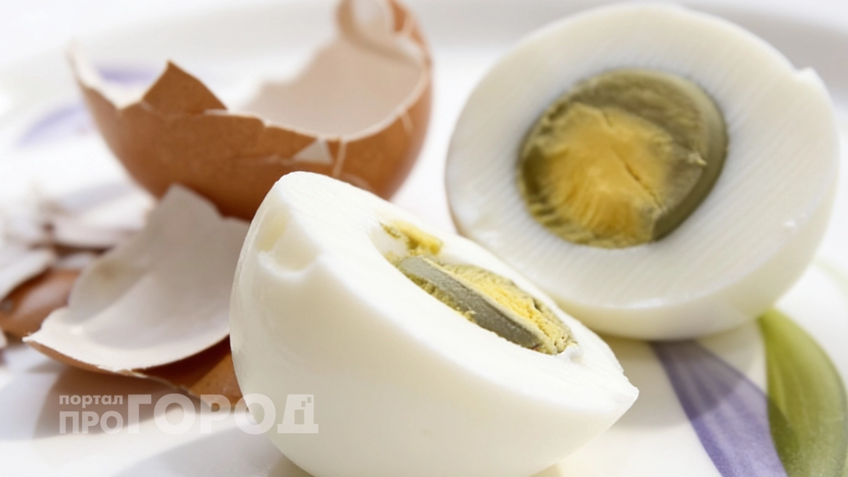 Почему серый ободок на желтке портит вкус ваших яиц: узнайте простой секрет идеальной варки без ошибок