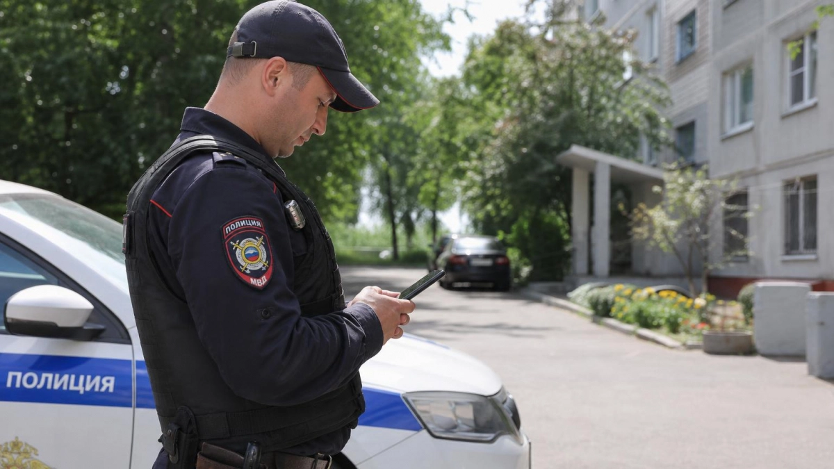 Двое саратовцев перевели лжепродавцам 56 тысяч рублей за худи и колеса