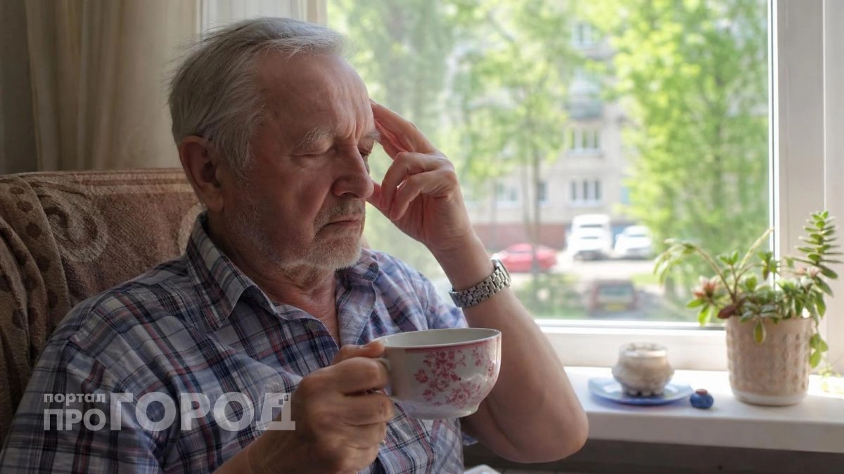 График выплат снова перекроили: когда именно ждать пенсию в этом месяце и кому придется подождать дольше