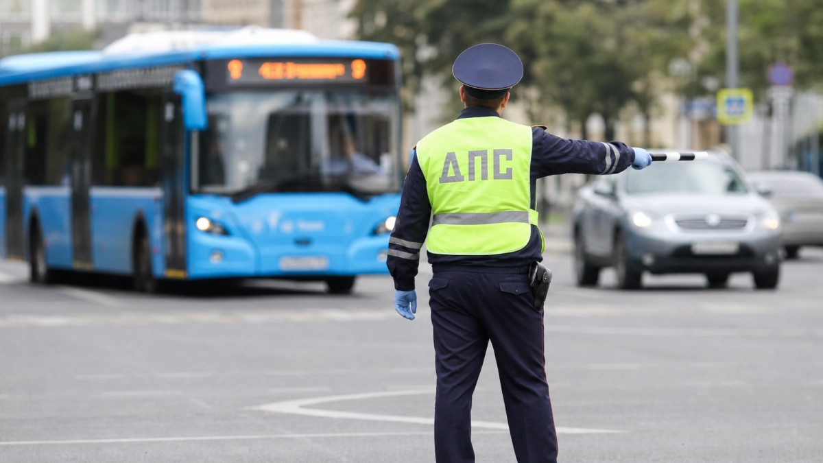 В Саратове ищут очевидцев смертельного наезда автобуса на Астраханской