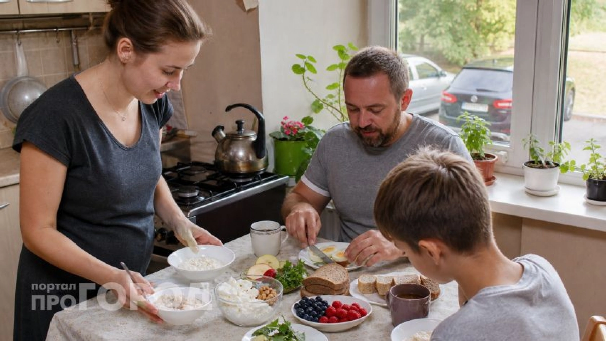 Ваша утренняя овсянка крадет вашу продуктивность: эксперты назвали блюдо для заряда бодрости до самого вечера