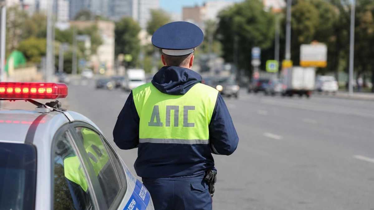 В Кировском районе после столкновения с автомобилем госпитализировали 13-летнего велосипедиста