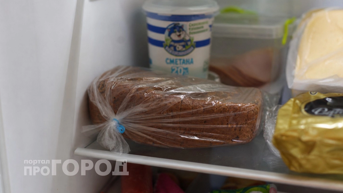 Перестаньте хранить хлеб в холодильнике: эксперты объяснили почему этот способ только портит выпечку