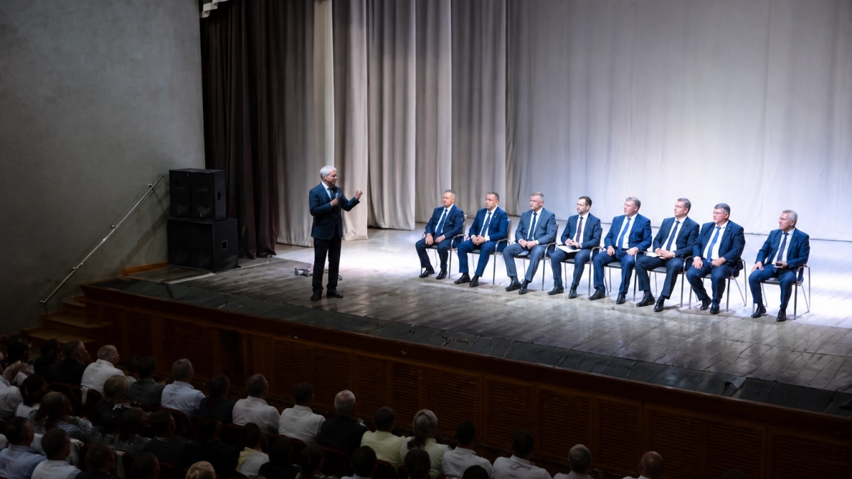 Володин назвал главную обязанность депутатов на встречах с жителями Саратовской области