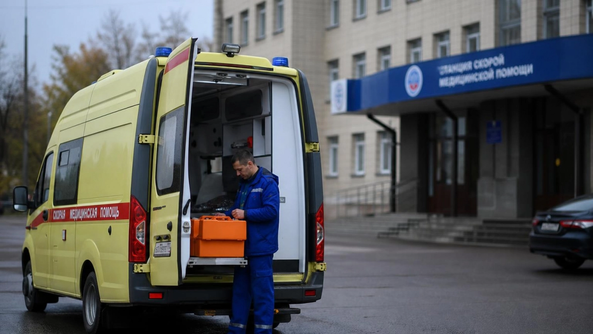 Сотрудники скорой в Красноармейске просят проверить двойные оклады и оплату переработок