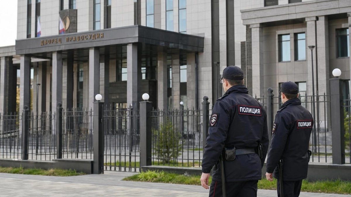 Жительницу Саратова и 68-летнего земляка внесли в перечень Росфинмониторинга