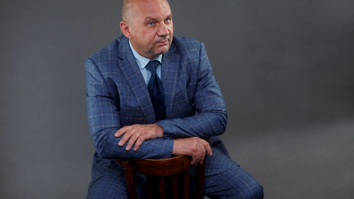 Комаров призвал возродить Тантал и поддержать проблемные заводы Саратовской области