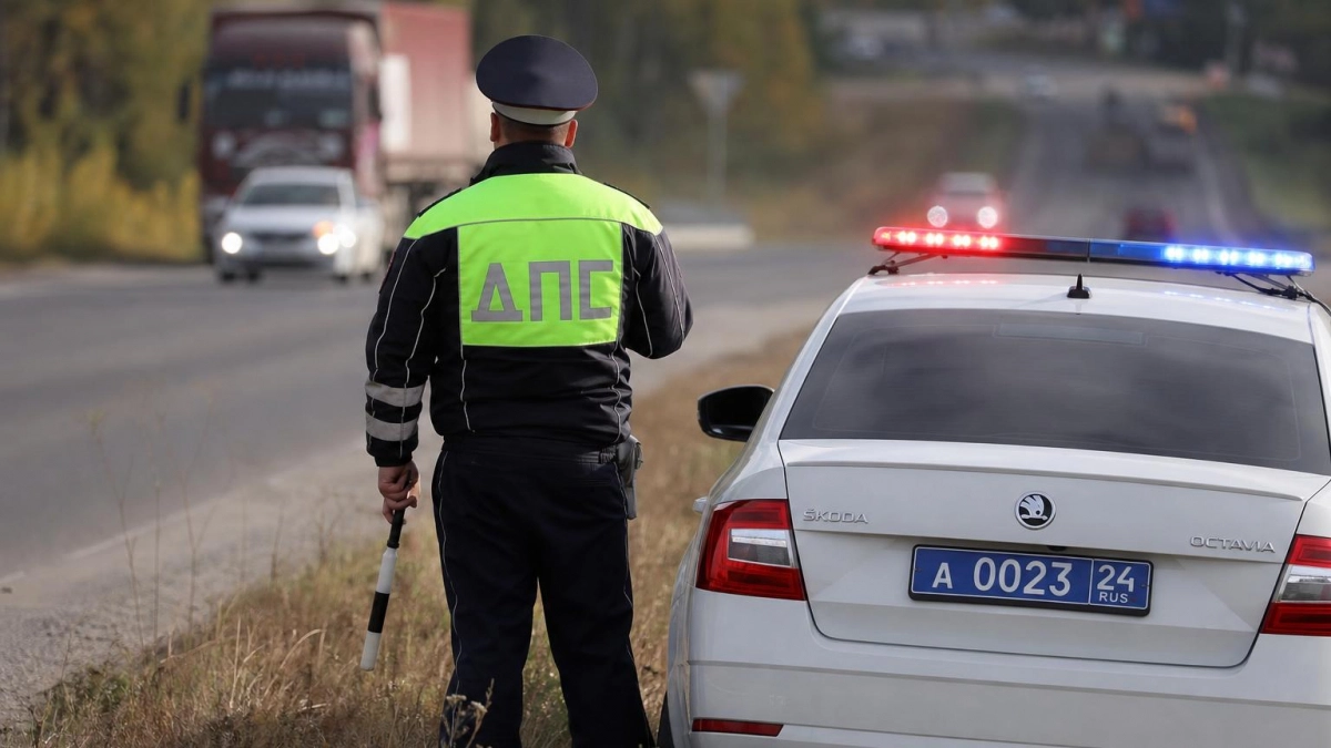 В Балакове после столкновения Audi и Chevrolet госпитализировали водителя