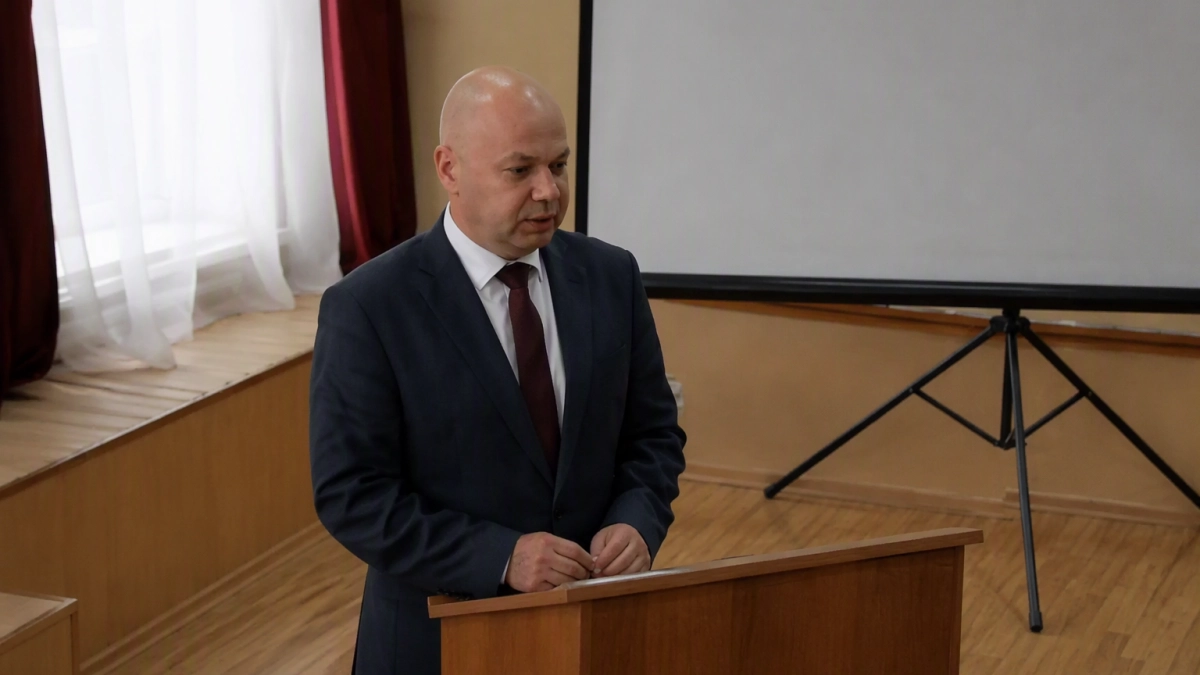 Михаил Визгалов избран главой Хвалынского района после месяца в статусе и о