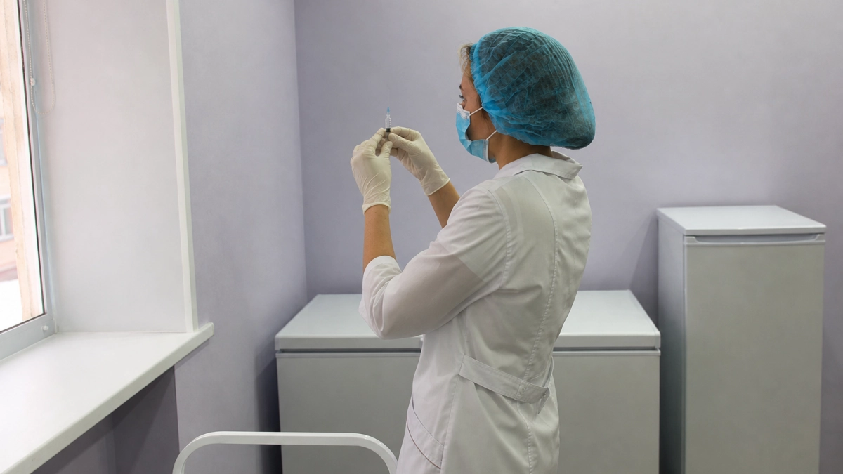 В больницы Саратовской области поступило 193 тысячи доз вакцины от гриппа
