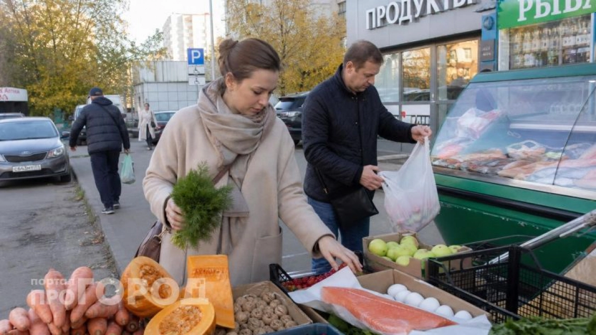 Хватит налегать на морковь: офтальмологи перечислили 7 простых продуктов для защиты вашего зрения каждый день