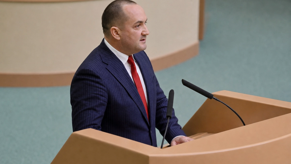 Калинин поддержал возврат работающим пенсионерам до 470 тысяч рублей