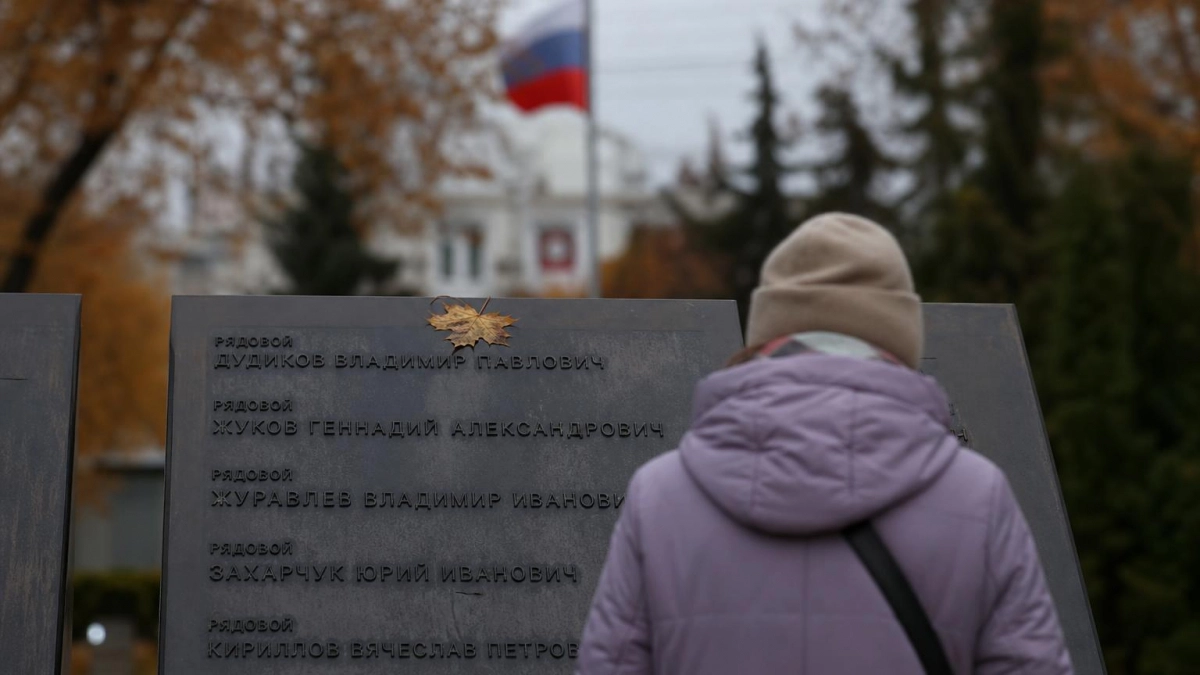 В зоне СВО погиб 49-летний Евгений Бабин из Балаковского района
