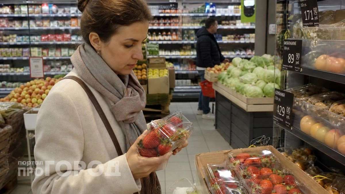 Хватит переплачивать за безвкусную еду: 7 продуктов из супермаркета, которые разочаруют вас в несезон