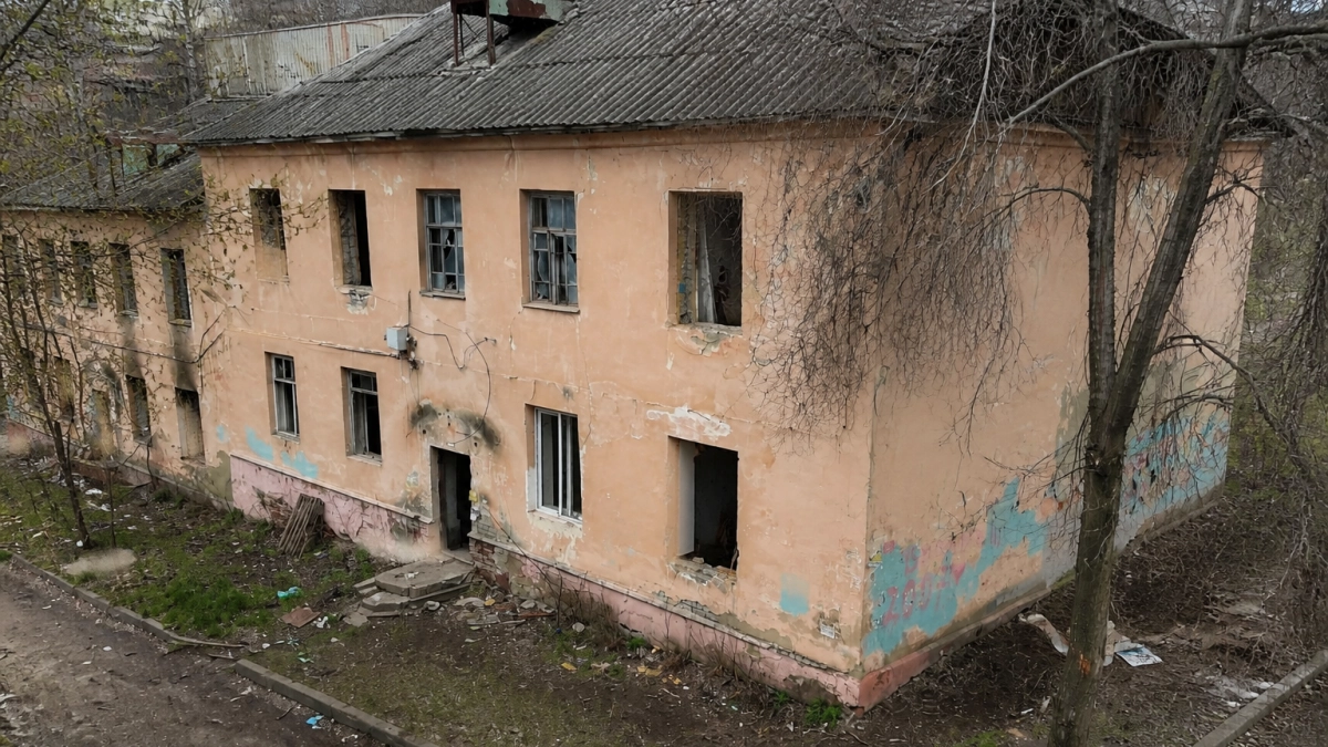 В Саратовской области до конца 2027 года переселят почти 3 тысячи человек