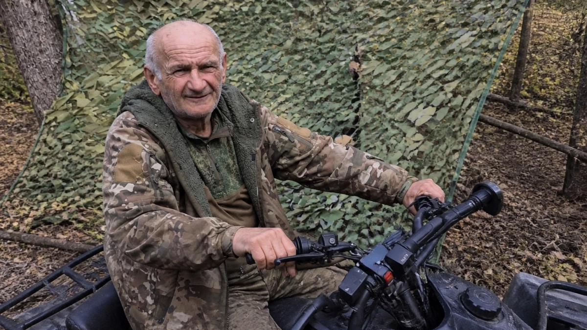 В Саратовской области простятся с тремя погибшими на СВО бойцами