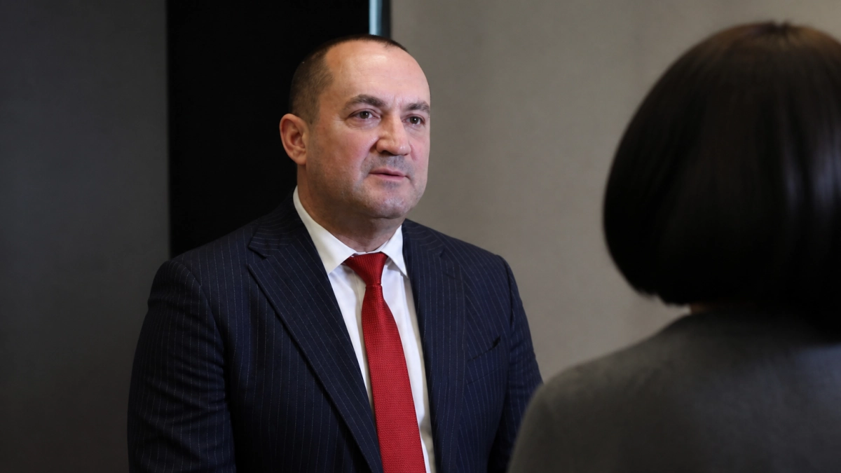 Саратовский депутат Калинин поддержал бесплатный доступ участников СВО в бизнес-залы