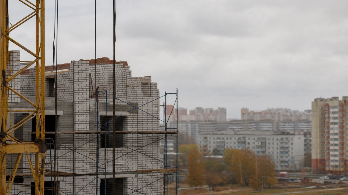 Суд в Саратове отложил спор о двух 25-этажках в Авиаторе до 5 ноября