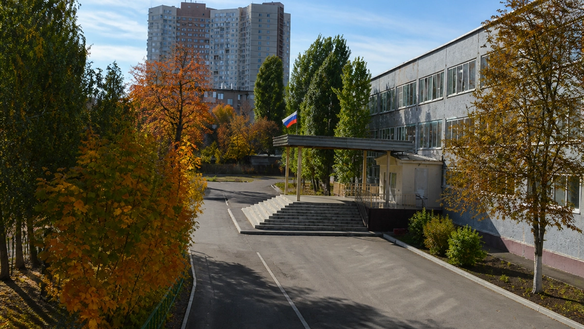 В Саратове разрешили пристройку к лицею на 100 мест и гостиницу