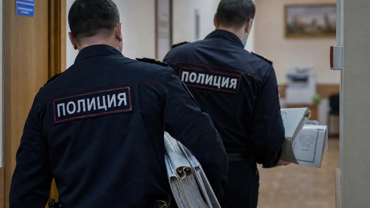 В Саратове осудили четырех пособников мошенников за обслуживание сим-боксов