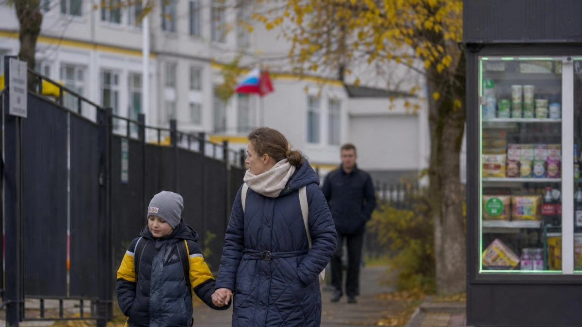 В Саратове запретили продавать вейпы и сигареты в радиусе 100 метров от школ