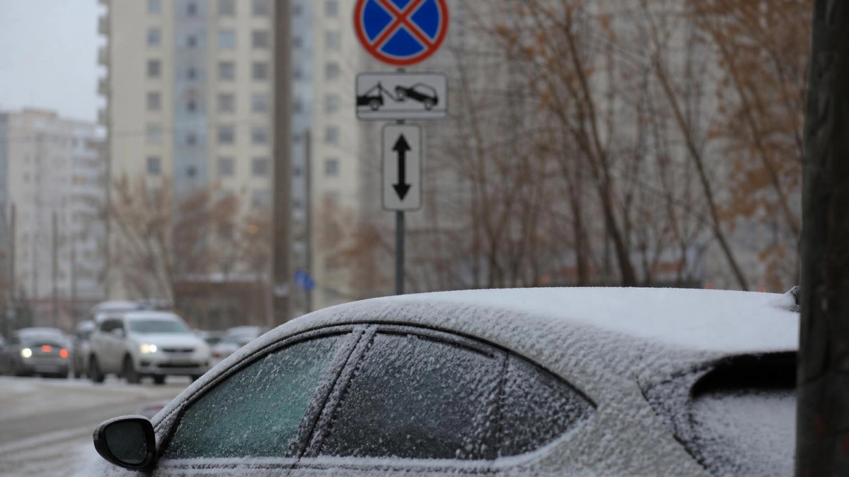 В Саратове с 16 ноября ограничат парковку по четным и нечетным числам