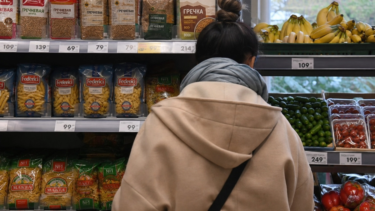 В Саратовской области подорожали 11 видов продуктов, а доступнее стали лишь макароны и пшено