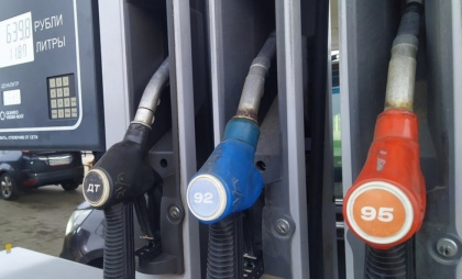 Цены на бензин в Саратовской области снова выросли после недельной передышки в октябре