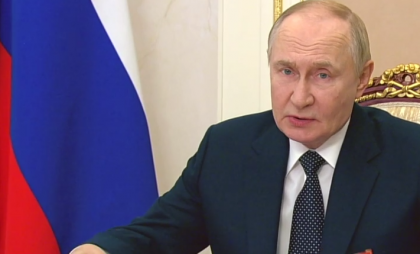 Путин наградил орденом художественного руководителя саратовского театра оперы